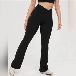 Offline Aerie Crossover Flare leggings